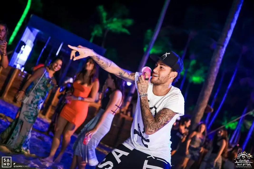 阿森纳争冠开发新技能-造乌龙