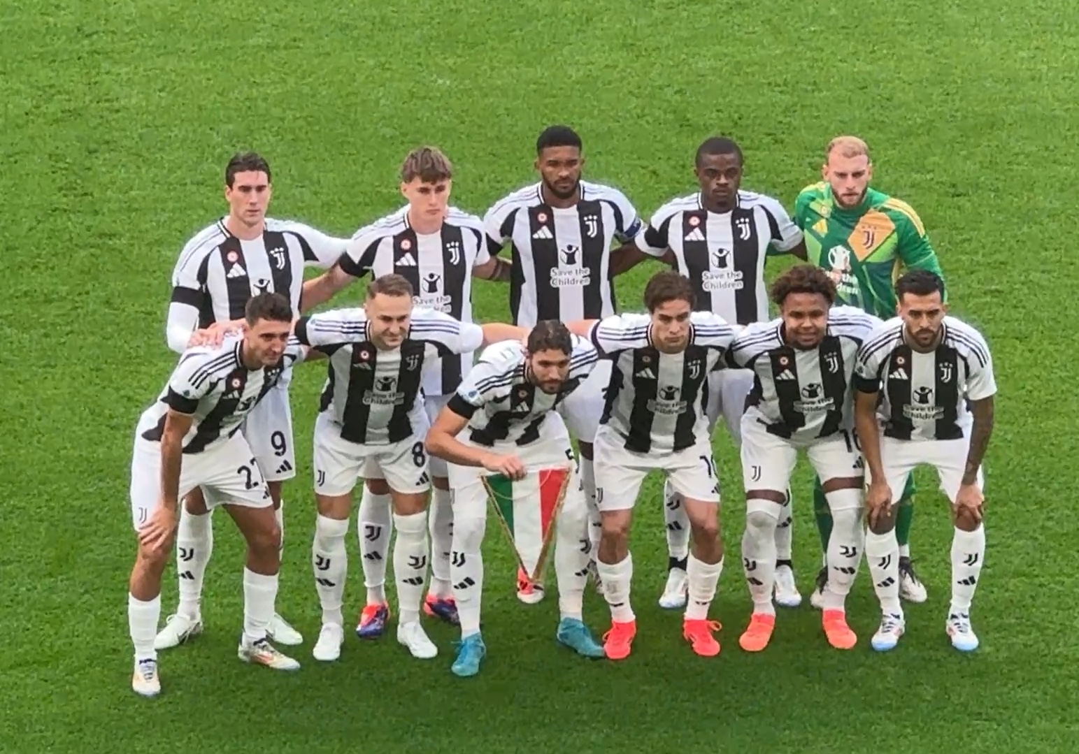 皇马2大反骨仔曝光！佛爷却不处罚 阿隆索忠告别纵容巨星