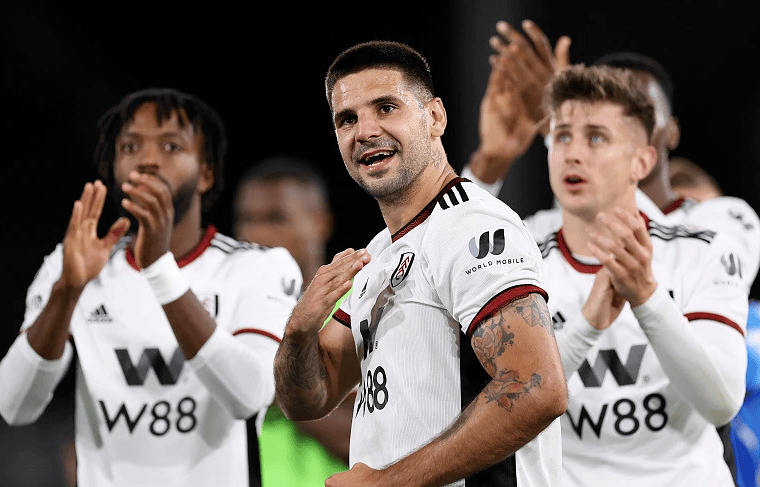 布朗谈防伦纳德：我喜欢被逼到绝境 我喜欢别人质疑我