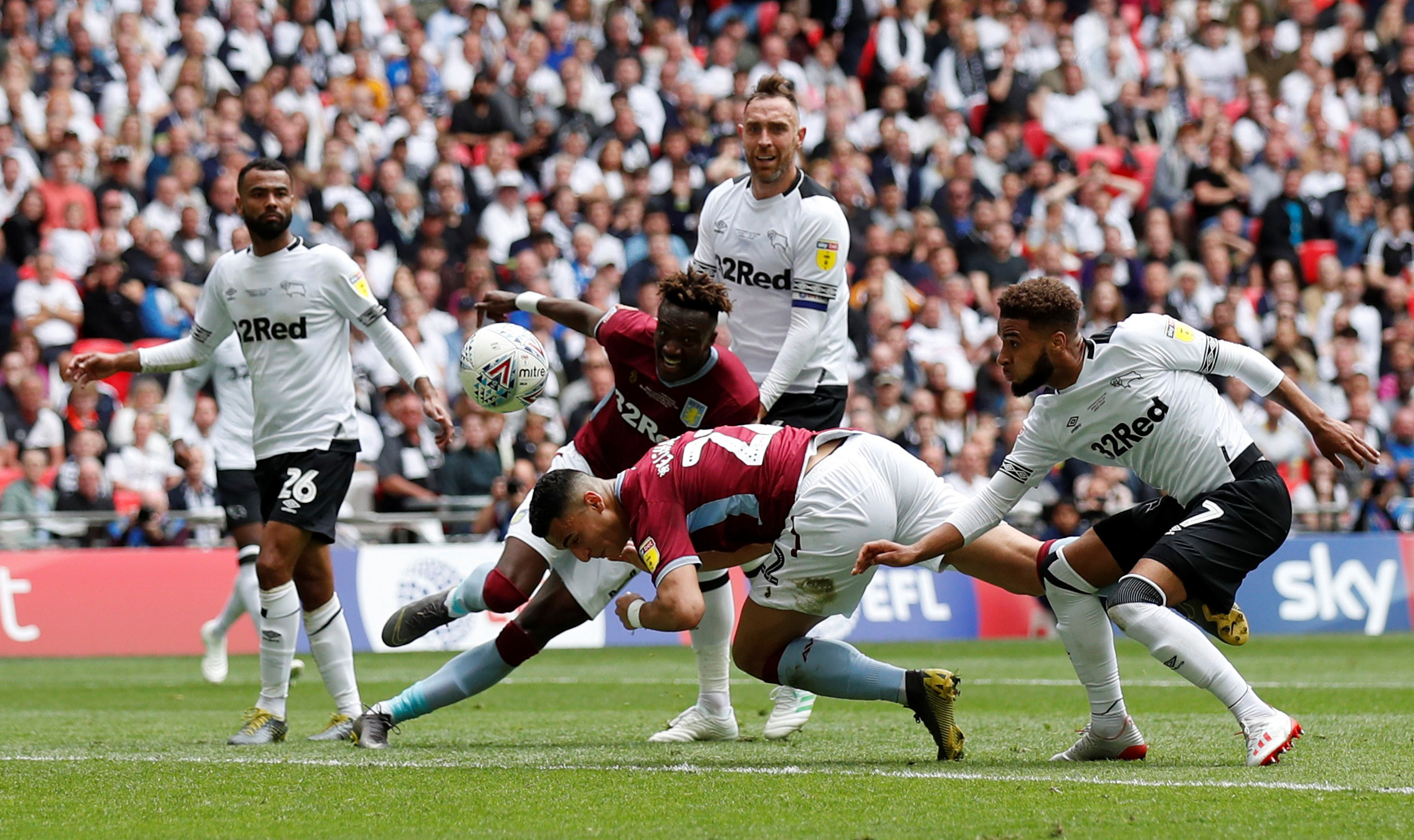 凯尔特人爆冷输篮网结束3连胜 小波特33+8末节16分